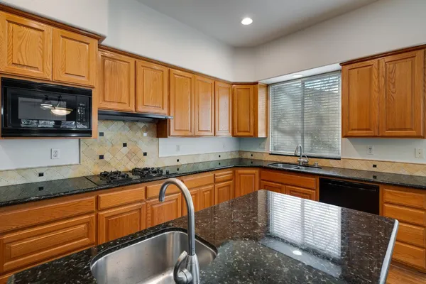 $888,000 | 231 Crenshaw Court, Granite Bay, CA 95746