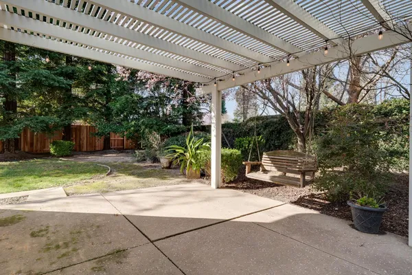 $888,000 | 231 Crenshaw Court, Granite Bay, CA 95746