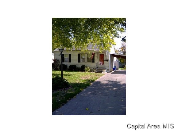 2916 South 3rd Street Springfield, IL 62703 - Photo 1 of 8