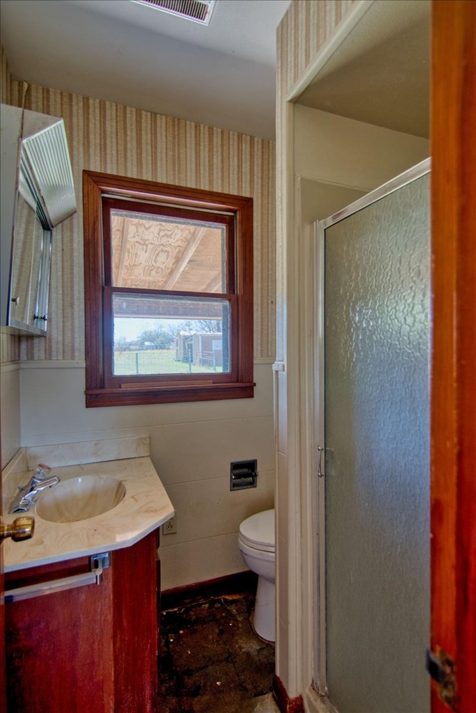 405 East Rainey Street Mason, TX 76856 - Photo 12 of 18