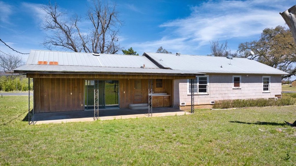 405 East Rainey Street Mason, TX 76856 - Photo 3 of 18