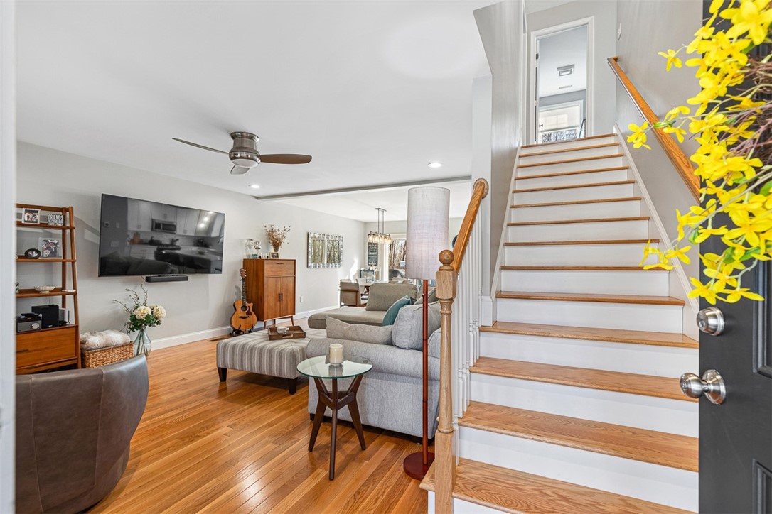 141 Leigh Road Cumberland, RI 02864 - Photo 4 of 31