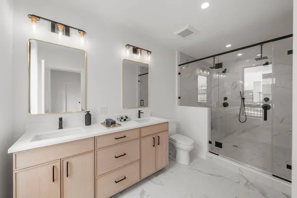 $1,750,000 | 136 West 8th Street, Unit 3, Boston, MA 02127