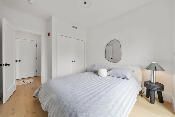 $1,750,000 | 136 West 8th Street, Unit 3, Boston, MA 02127