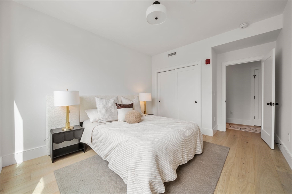 136 West 8th Street, Unit 3 Boston, MA 02127 - Photo 23 of 30