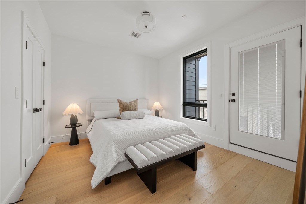 136 West 8th Street, Unit 3 Boston, MA 02127 - Photo 27 of 30
