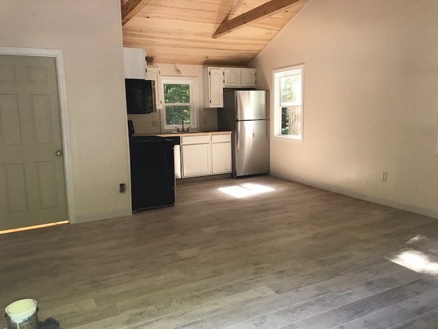 23 Elaine Road Middleton, NH 03887 - Photo 3 of 13