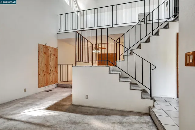 $895,000 | 1069 16th Street, Oakland, CA 94607