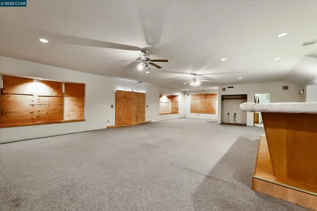 $895,000 | 1069 16th Street, Oakland, CA 94607