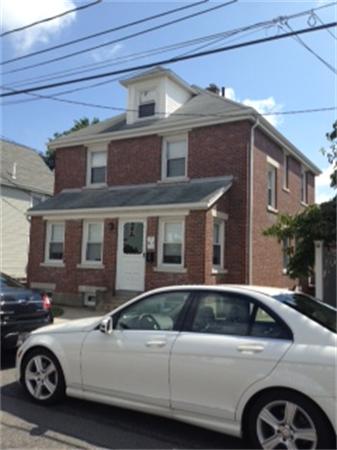 28 Lincoln Road Newton, MA 02458 - Photo 2 of 5 Gallery Image 2