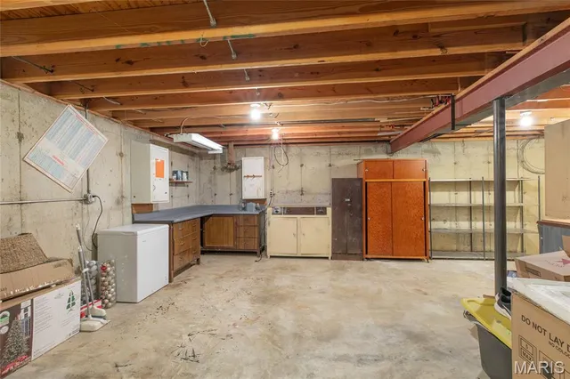 $270,000 | 5000 Cavalier Court, Godfrey, IL 62035