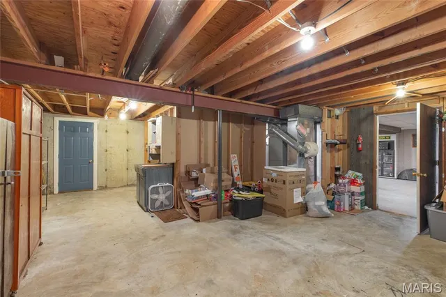 $270,000 | 5000 Cavalier Court, Godfrey, IL 62035