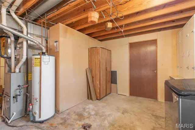 $270,000 | 5000 Cavalier Court, Godfrey, IL 62035