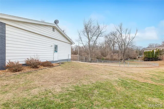 $270,000 | 5000 Cavalier Court, Godfrey, IL 62035