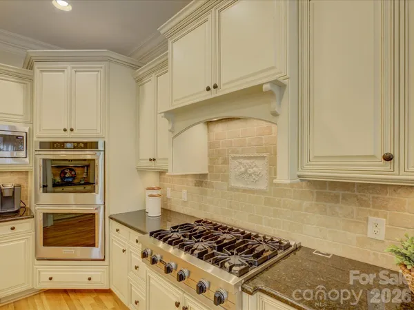 $1,295,000 | 5060 Carmel Road, Charlotte, NC 28226