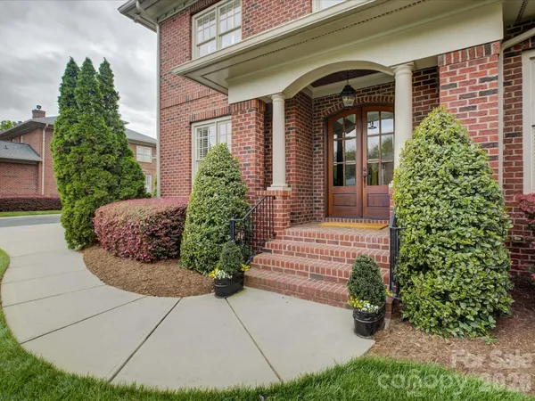 $1,295,000 | 5060 Carmel Road, Charlotte, NC 28226