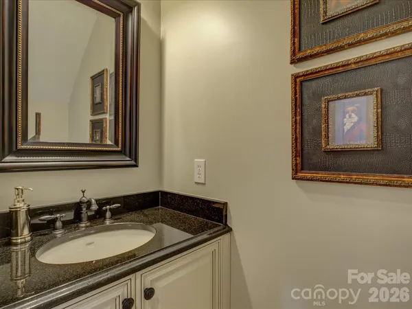 $1,295,000 | 5060 Carmel Road, Charlotte, NC 28226