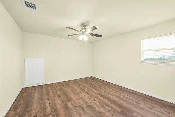 $339,000 | 1423 Ash Meadow Drive, Houston, TX 77090