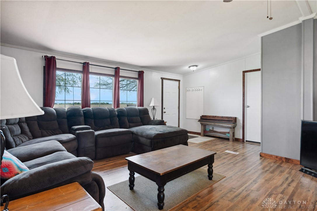 2323 Lamb Road Sabina, OH 45169 - Photo 11 of 28 Gallery Image 11