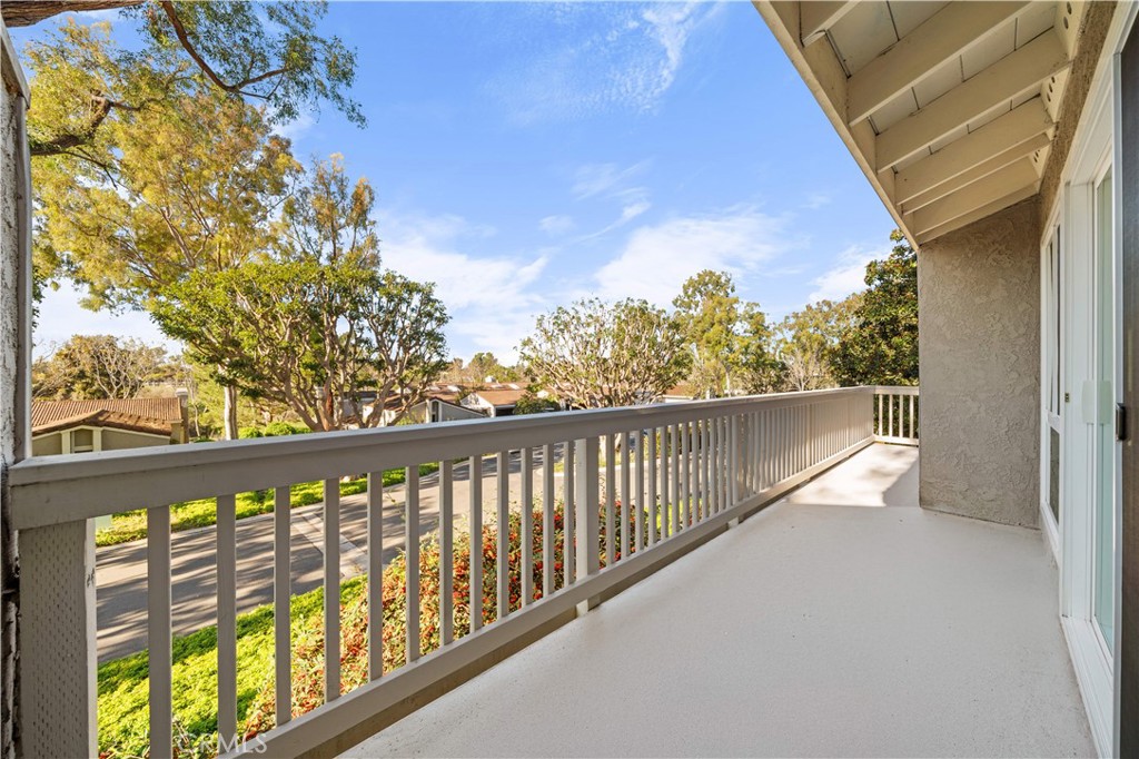16 Rustling Wind, Unit 8 Irvine, CA 92612 - Photo 15 of 47