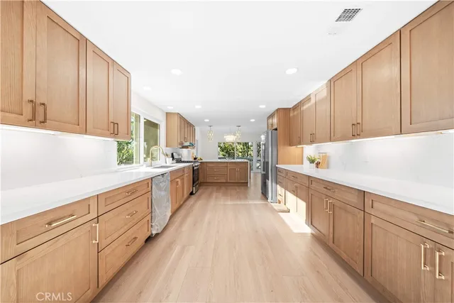 $1,980,000 | 16 Rustling Wind, Unit 8, Irvine, CA 92612