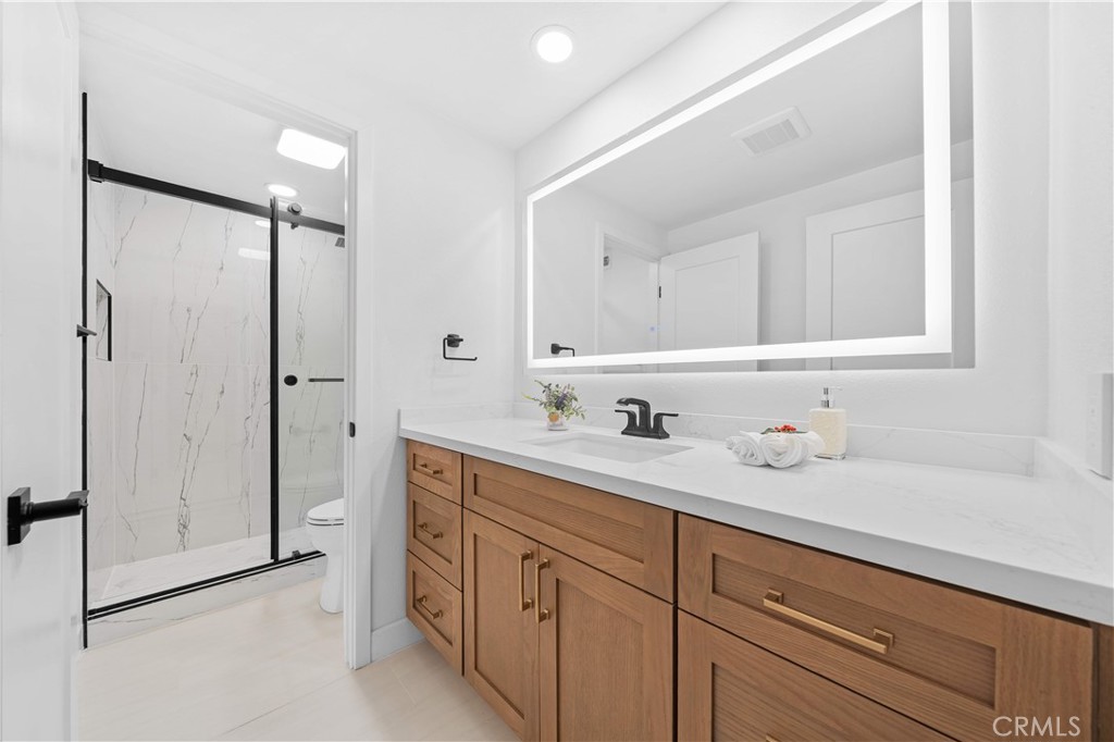 16 Rustling Wind, Unit 8 Irvine, CA 92612 - Photo 33 of 47