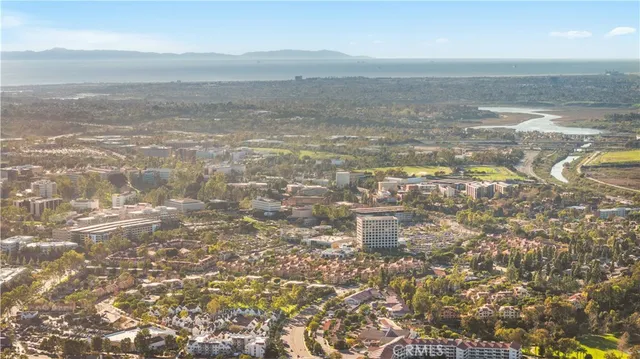 $1,980,000 | 16 Rustling Wind, Unit 8, Irvine, CA 92612