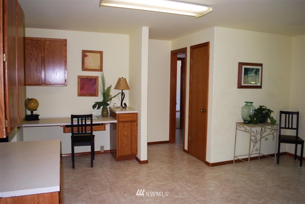 2296 Rice Road Chehalis, WA 98532 - Photo 4 of 14