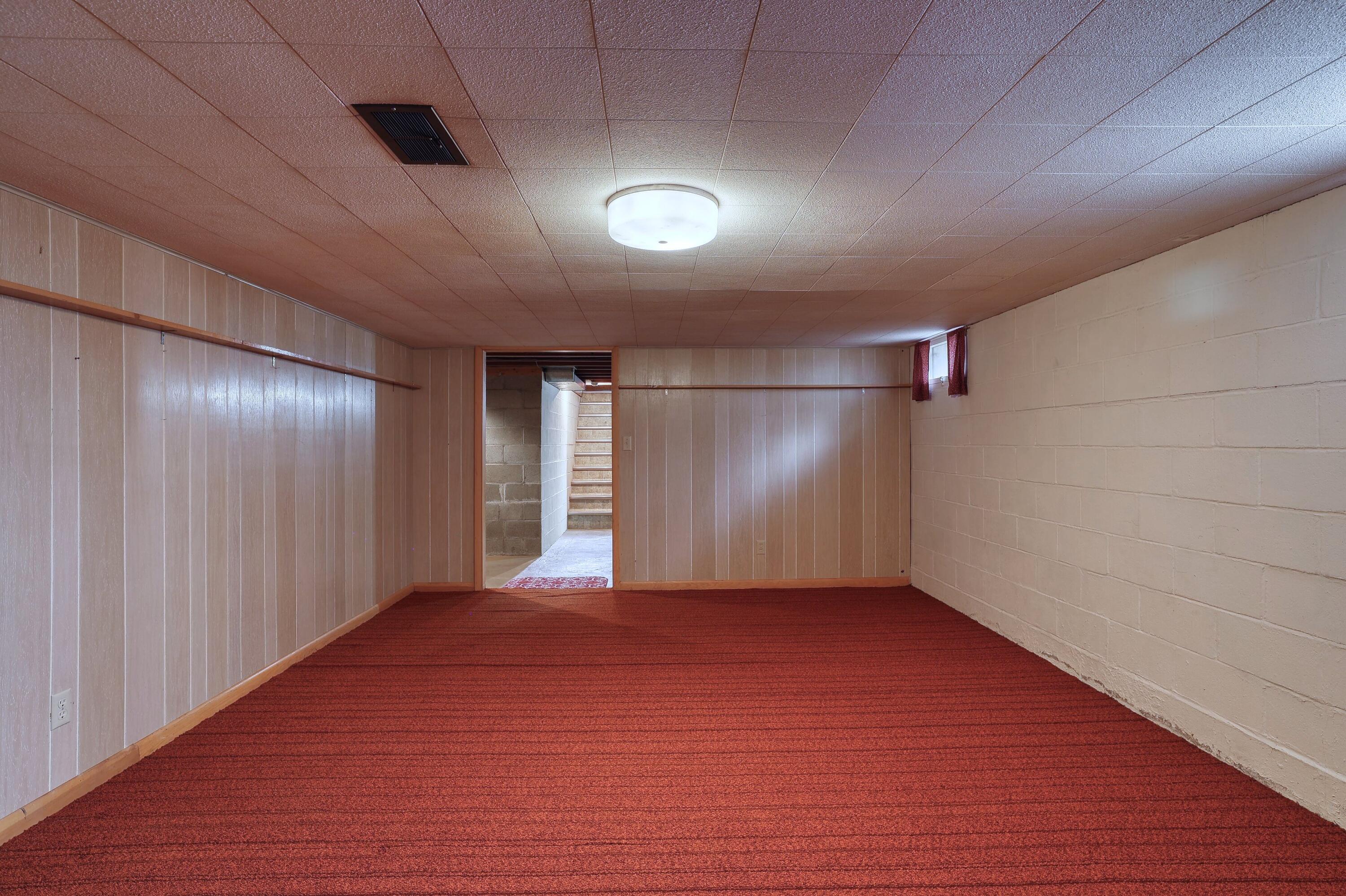 3513 Ridge Drive, Unit 3507 Delafield, WI 53029 - Photo 17 of 29 Rec Room