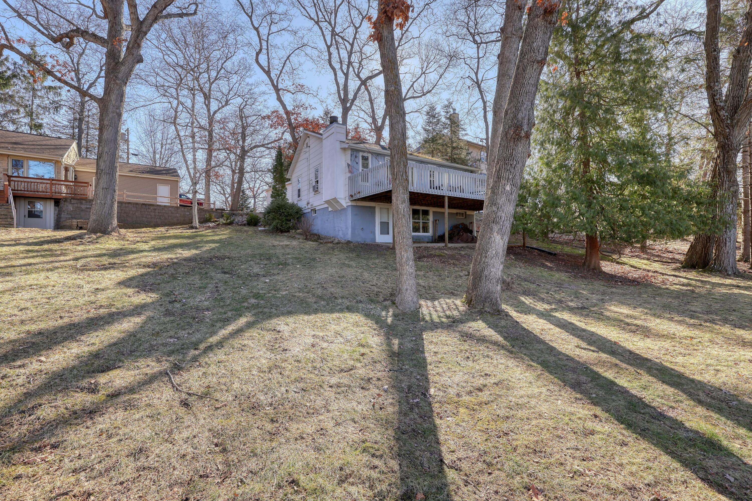 3513 Ridge Drive, Unit 3507 Delafield, WI 53029 - Photo 24 of 29 Yard