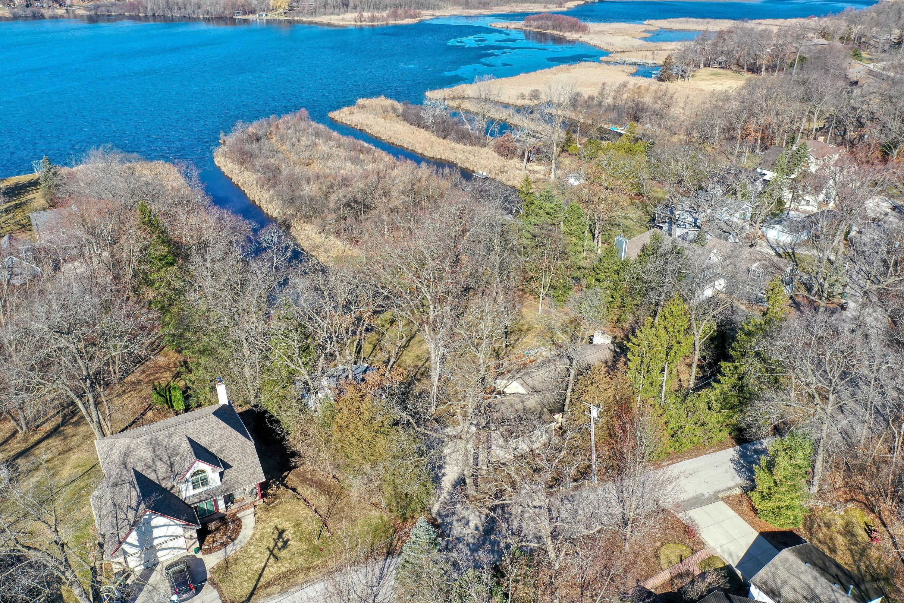 3513 Ridge Drive, Unit 3507 Delafield, WI 53029 - Photo 25 of 29 Aerial