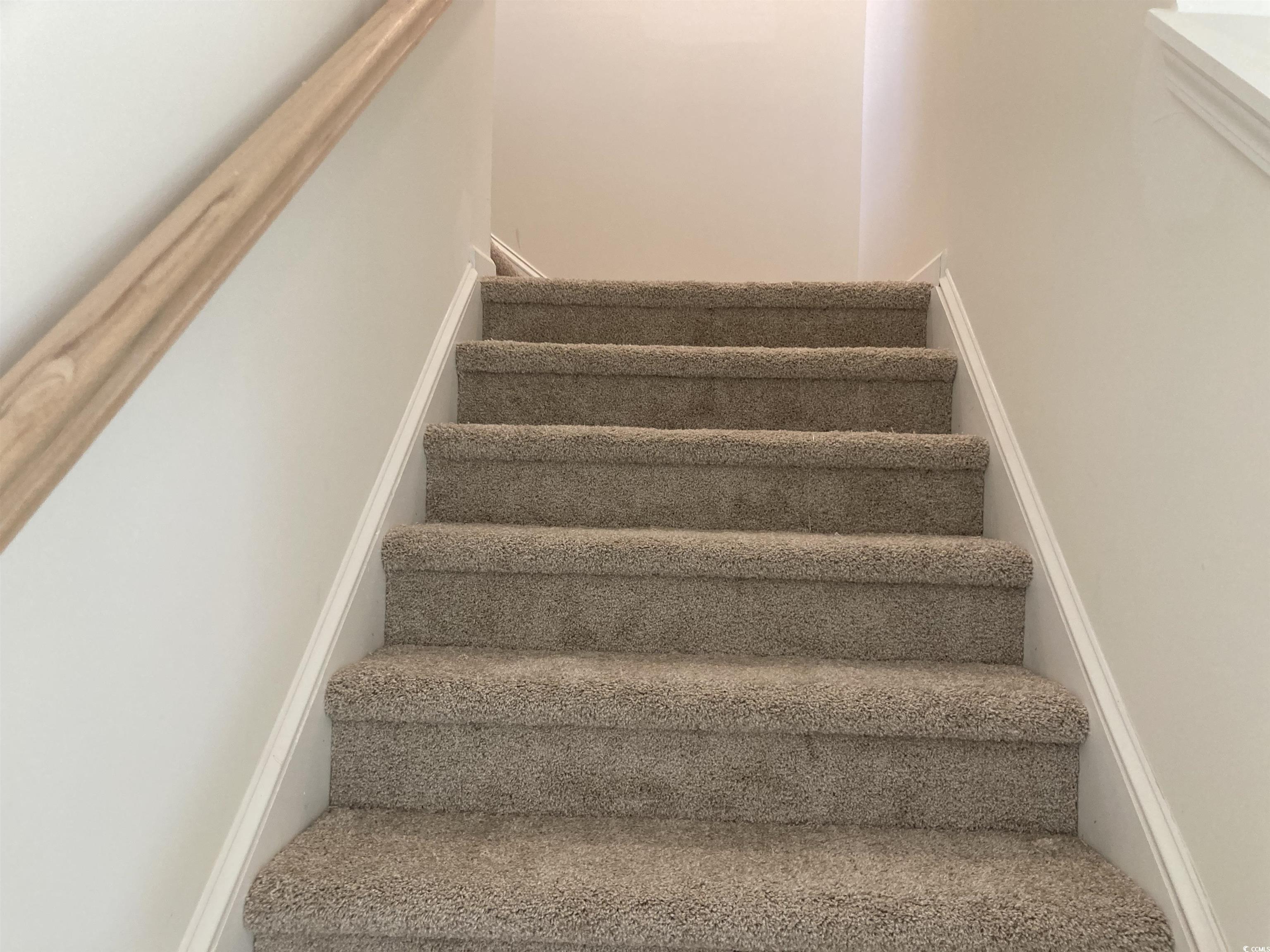 1060 Log Cabin Road Loris, SC 29569 - Photo 10 of 32 View of stairway