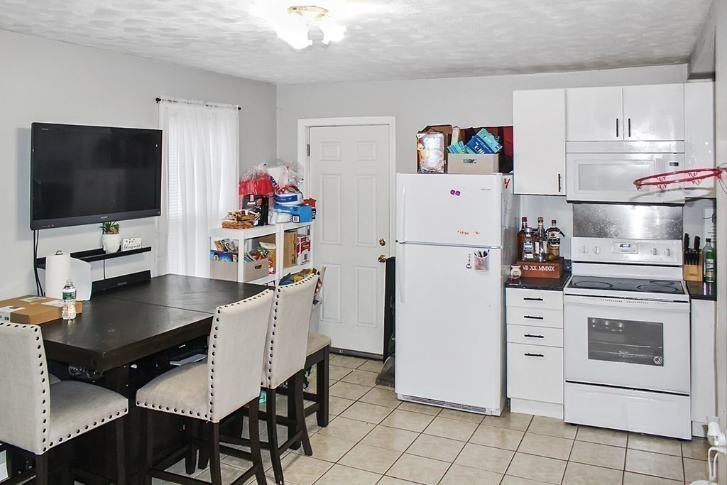 16 Wiggin Street Lowell, MA 01854 - Photo 11 of 20