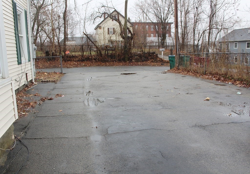 16 Wiggin Street Lowell, MA 01854 - Photo 17 of 20