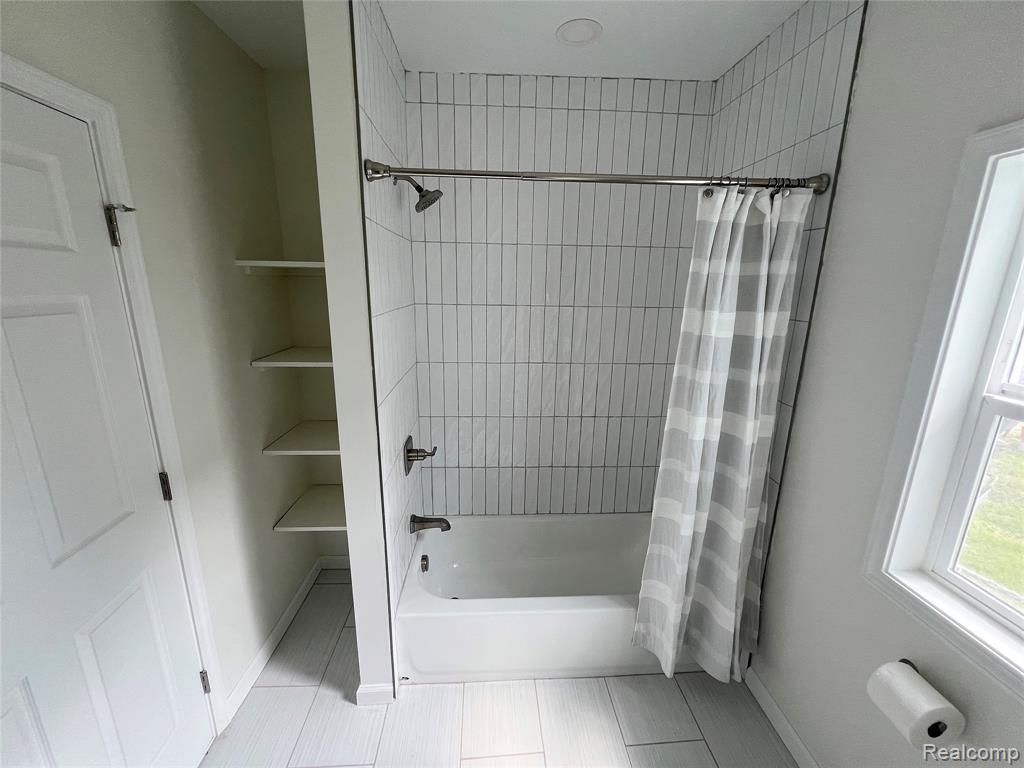 43 Rathbone Street Mount Clemens, MI 48043 - Photo 18 of 32 Gallery Image 18