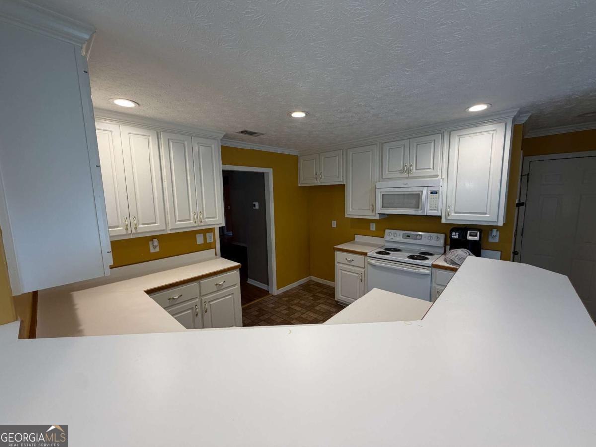 6379 Magnetic Point, Unit 134 Flowery Branch, GA 30542 - Photo 3 of 22