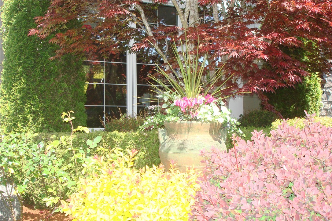2627 201st Place Southeast Bothell, WA 98021 - Photo 2 of 24