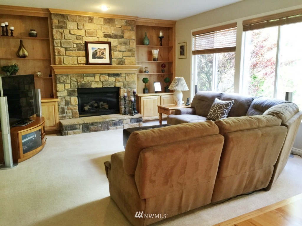 2627 201st Place Southeast Bothell, WA 98021 - Photo 12 of 24