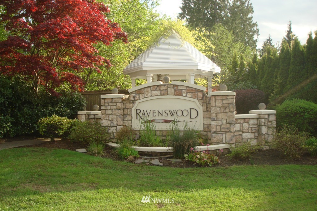2627 201st Place Southeast Bothell, WA 98021 - Photo 4 of 24