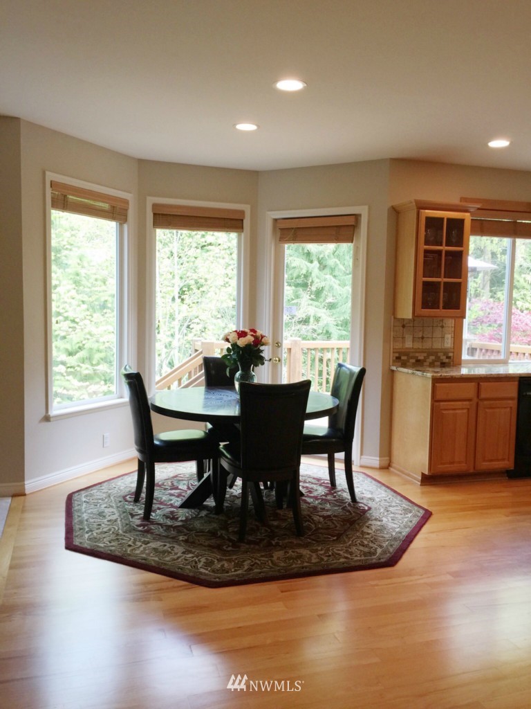 2627 201st Place Southeast Bothell, WA 98021 - Photo 10 of 24