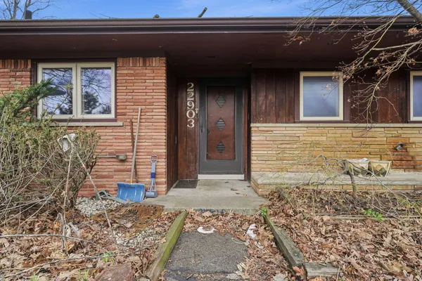 $199,000 | 22903 Bellwood Drive North, Southfield, MI 48034