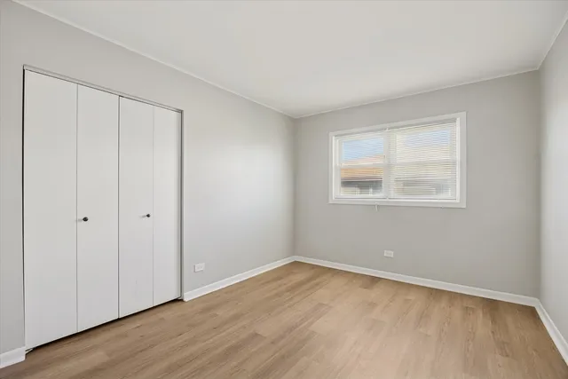 $165,000 | 11036 Kilpatrick Avenue, Unit 3NE, Oak Lawn, IL 60453