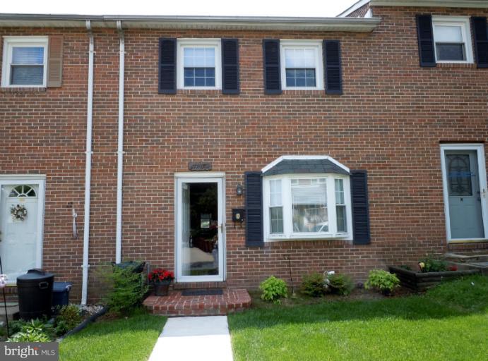 1079 Downton Road Halethorpe, MD 21227 - Photo 26 of 26 a front view of a house with garden