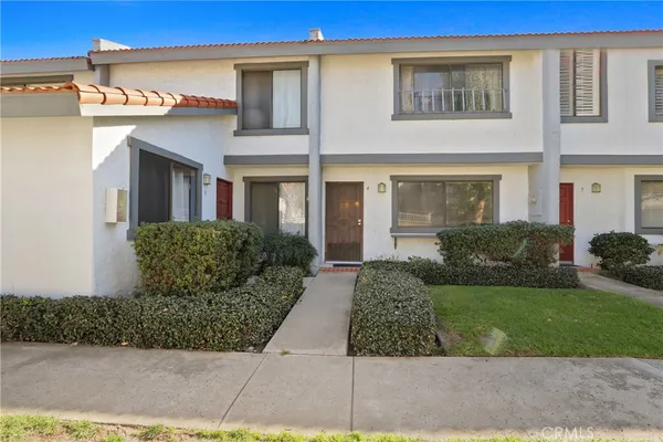 $600,000 | 1910 West Palmyra Avenue, Unit 4, Orange, CA 92868