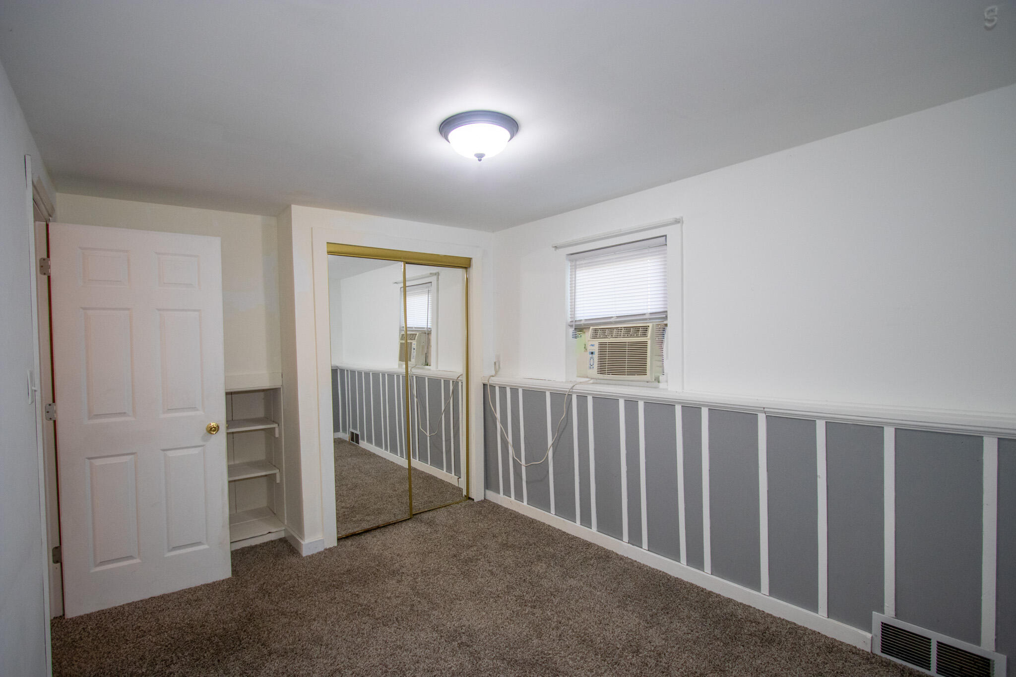 2401 Riverside Drive Lake Station, IN 46405 - Photo 17 of 28 a view of a hallway with entryway