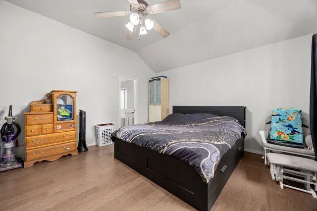 $225,000 | 8730 Pines Pl Drive, Humble, TX 77346