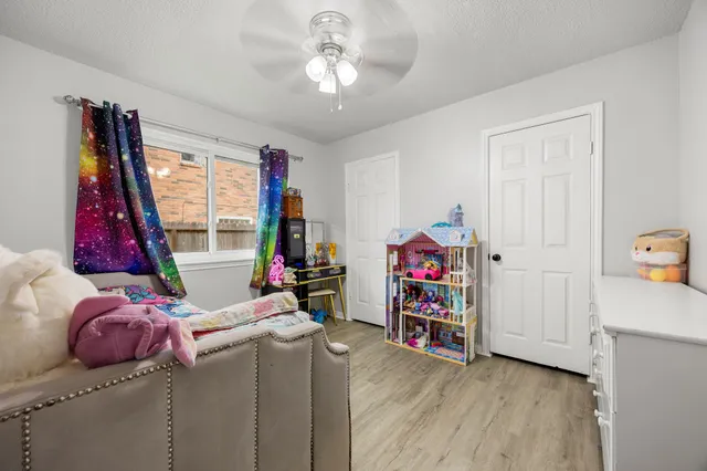 $225,000 | 8730 Pines Pl Drive, Humble, TX 77346