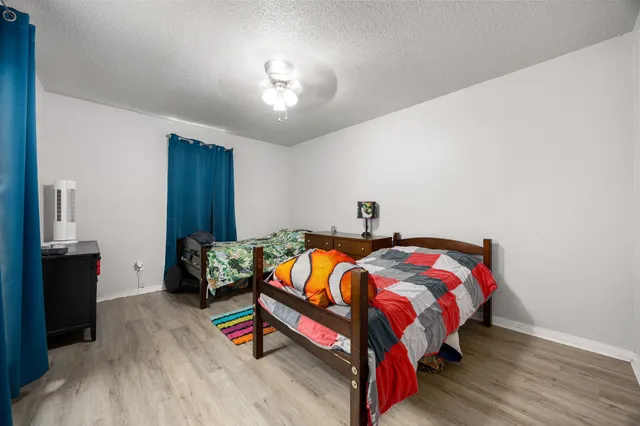 $225,000 | 8730 Pines Pl Drive, Humble, TX 77346