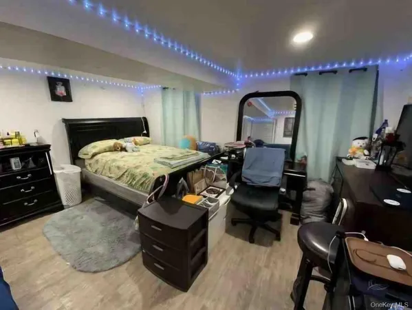 $699,999 | 153-12 111th Road | Jamaica