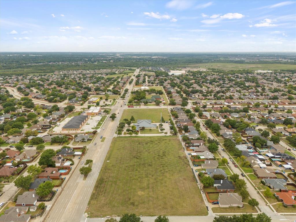 6700 Rowlett Road Rowlett, TX 75089 - Photo 12 of 24 an aerial view of residential houses with outdoor space